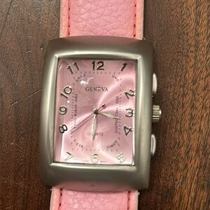 Geneva Barbie pink large quartz watch